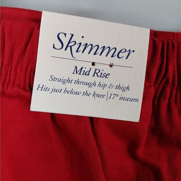 NWT Croft & Barrow Skimmer Mid Rise Flat Front Red Capris Size M - Picture 6 of 7